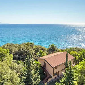 Azienda Agricola Club Le Cannelle Farm stay Talamone